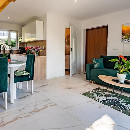 Dom W Karkonoszach בית נופש